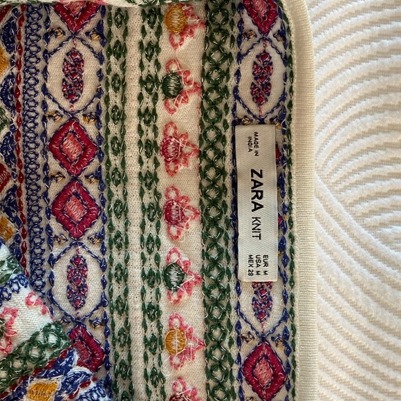 Zara Limited Edition Embroidered Top - Picture 5 of 6